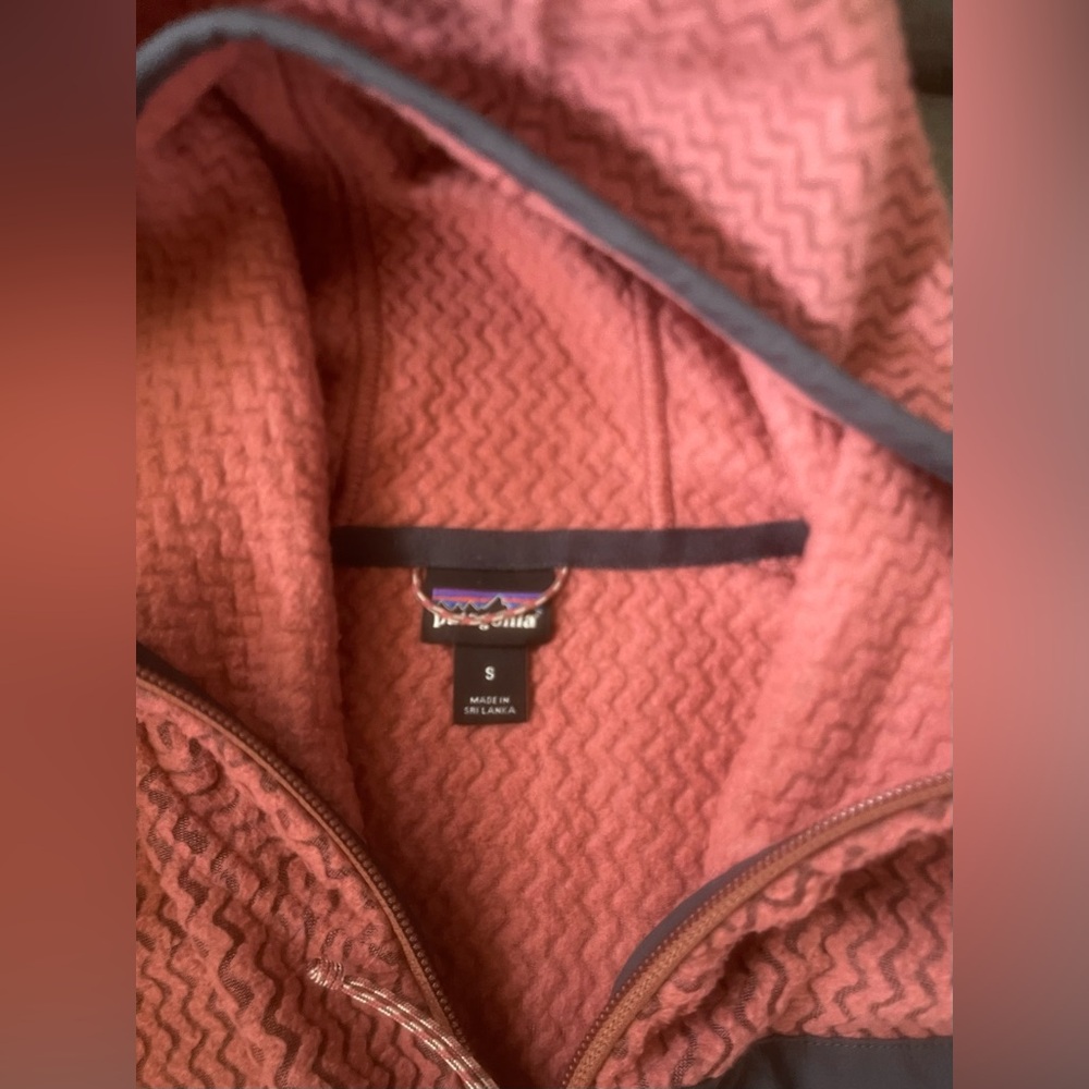 Patagonia R1 Air Fleece full-zip hoody - Picture 2 of 6